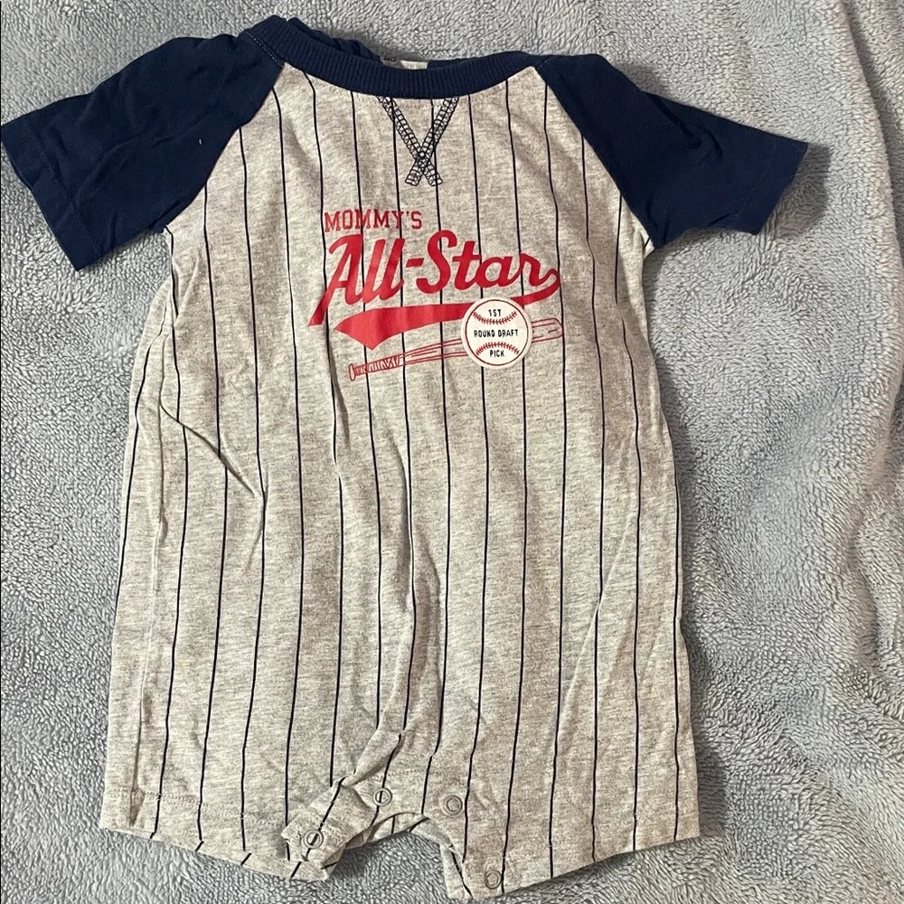 Carter's Baby Boy Hooded Romper Size 24 Month